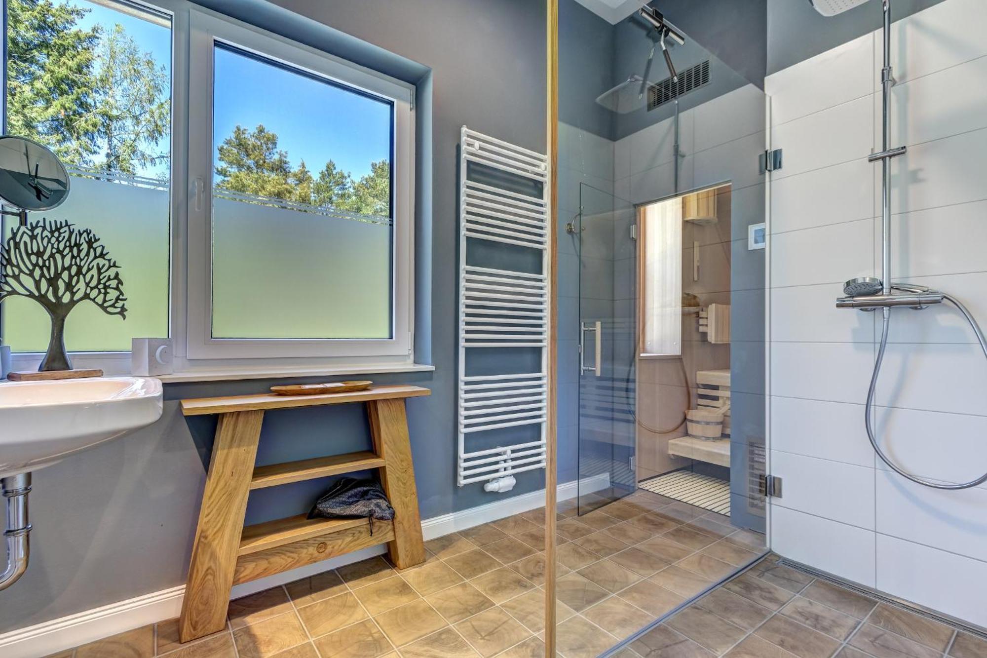 Ferienhaus Lodino Lodge Mit Sauna Und Kamin 洛丁 外观 照片